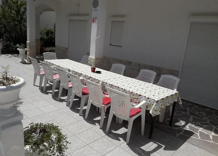 Bis 9 By Interhome *