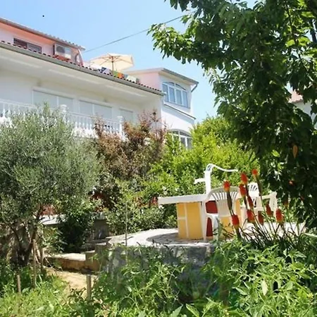 Nyaraló Bis 9 By Interhome *