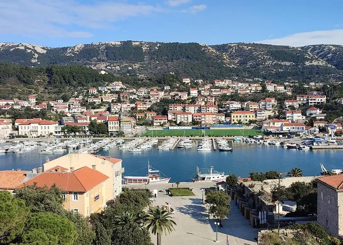 Bis 9 By Interhome *